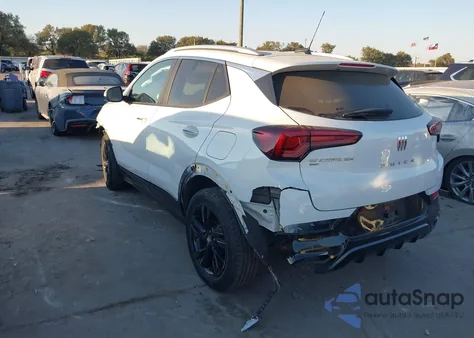 2024 Buick Encore Gx Sport Touring Awd z USA, uszkodzony, nr VIN KL4AMESL9RB119142